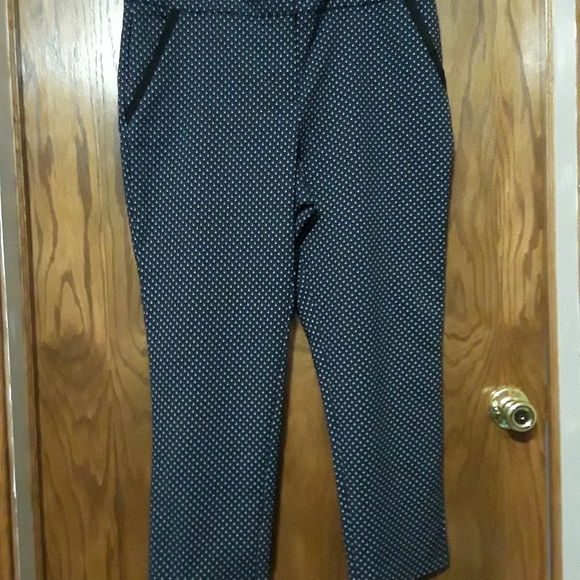Ros & Ali Pants - Super cute polka dot pants!